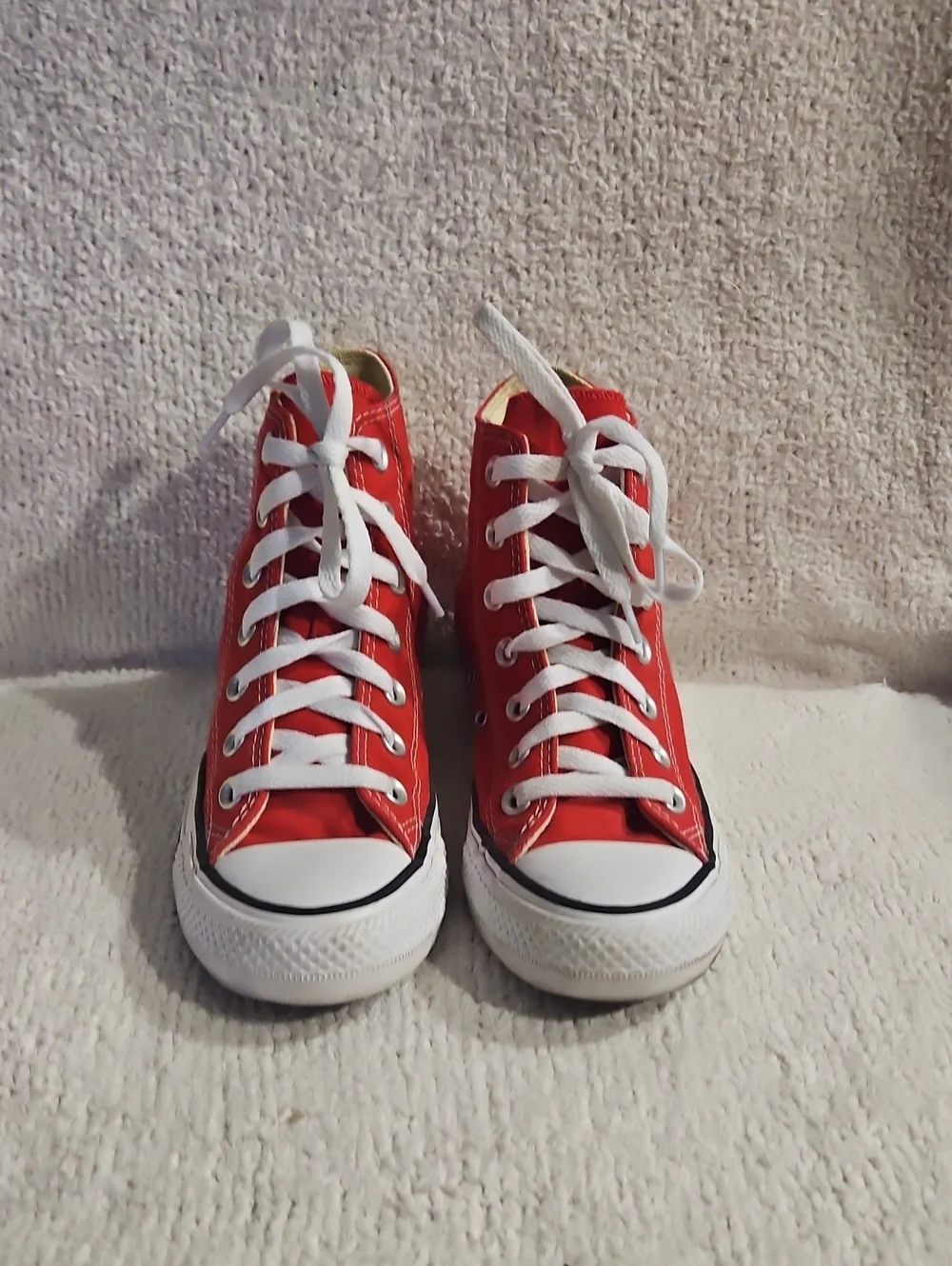 Men's Converse Red High-Top Sneakers Size 5 - Picture 1 of 9